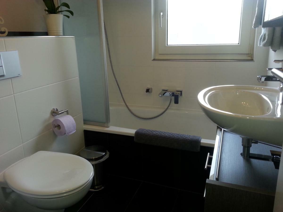 Ferien- Messewohnung Naehe Koeln-Messe Flughafen Bonn Rösrath Extérieur photo